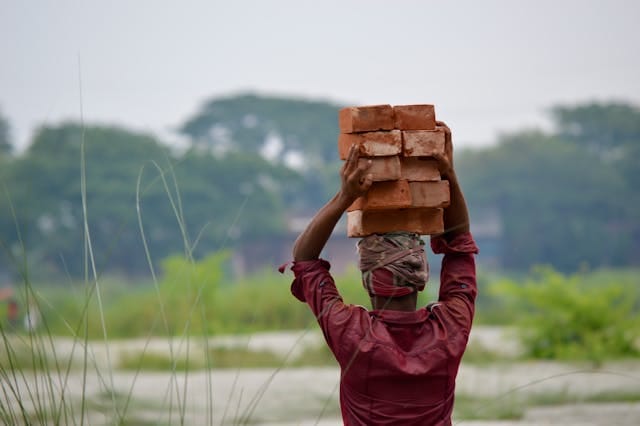 Employer Solutions pexels moin uddin 186116831 30883192